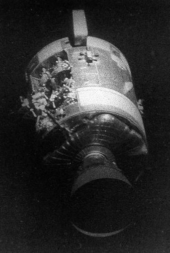 Damage to Apollo 13 Service Module