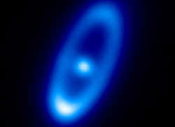 Fomalhaut dust disk