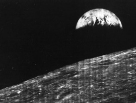 first photo of the Earth from the Moon, sent back by Lunar Orbiter 1