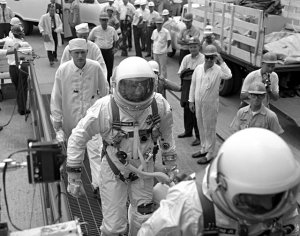 Gemini 5 crew