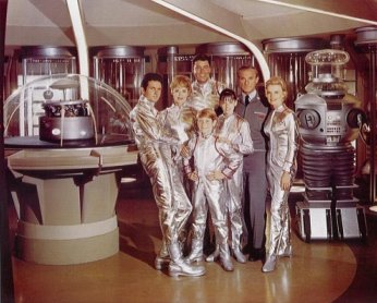 Cast of Lost In Space