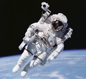 Manned Maneuvering Unit (MMU)