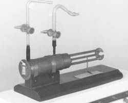 apparatus with which Rutherford first observed artificial transmutation