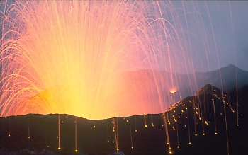 Strombolian eruption