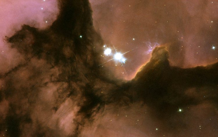 Trifid Nebula, Hubble Space Telescope