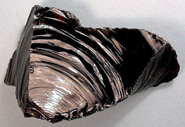 conchoid fracture in obsidian