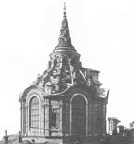 Ingenuity and boldness in the handling of traditional forms, together with a sense of movement, are the hallmarks of Baroque architecture as seen on Guarino Guarini's Dome surmounting the Holy Shroud Chapel, Turin.