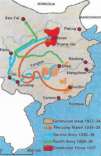 In the Long March, about 85,000 communist soldiers and 15,000 officials left Kiangsi province under pressure from Chiangmai Kai-shek, in 1934.