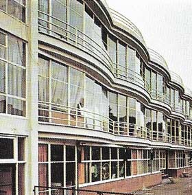 Health preserved rather than ills cured was the theme of the Pioneer Health Centre (1935), London, designed by Owen Williams.