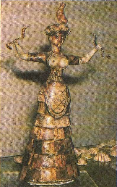 This pottery figurine displays a courtly elegance typical of the Minoan civilization of Bronze Age Crete.