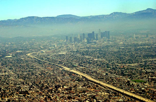 Inversion layer over Los Anglese