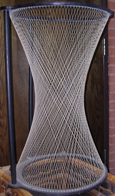 String model of a hyperboloid