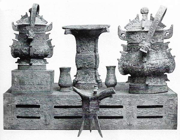 Bronze ritual vessels were used in sacrifices and ceremonies from ancient times.