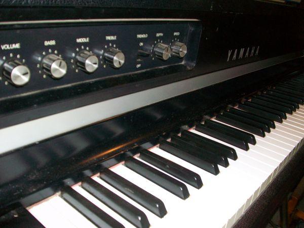 Yamaha CP-70